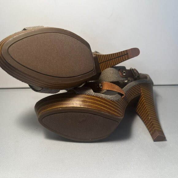 Unlisted By Kenneth Cole Production - Strappy High Heel sandals, Never worn 5M - Picture 2 of 8